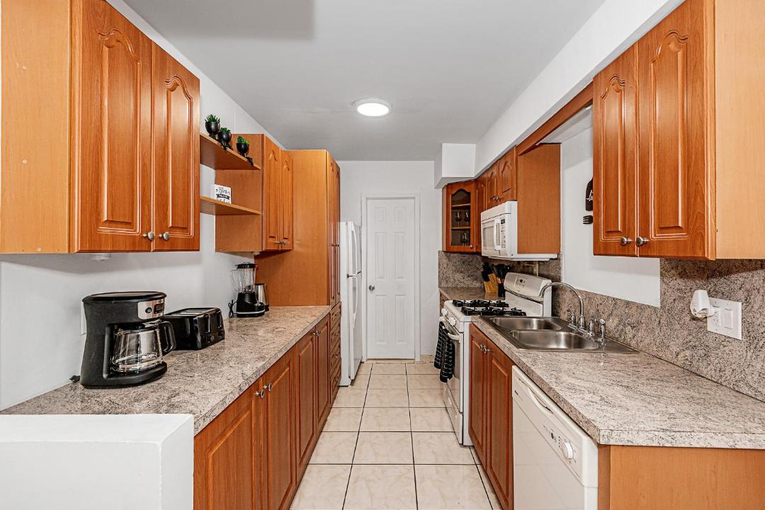 Photo of Kitchen in Hallandale Beach