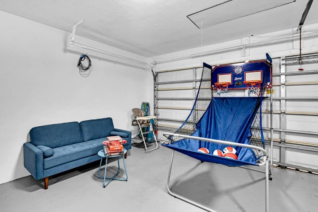 Photo of Livingroom in Miramar