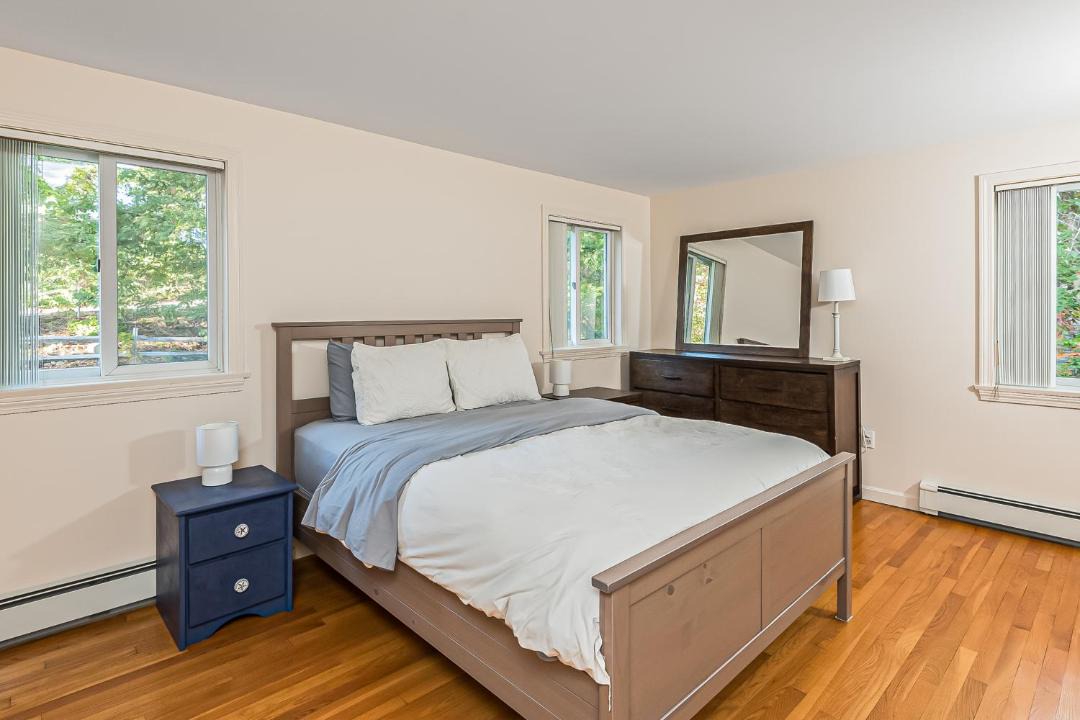 Photo of Bedroom in South Chatham