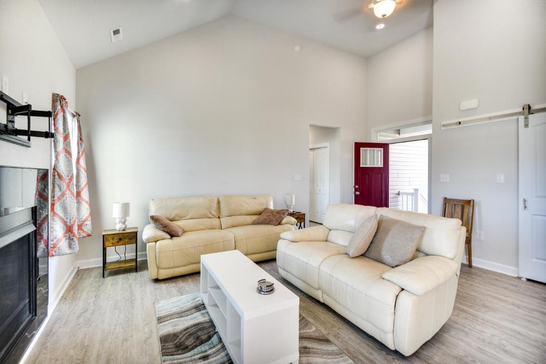 Photo of Livingroom in Cape Charles
