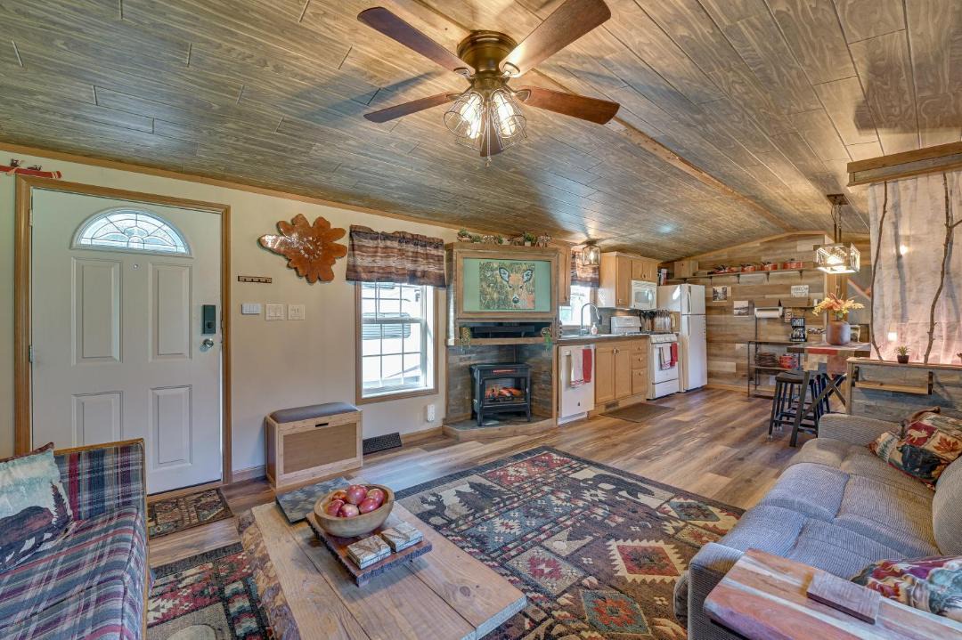 Photo of Livingroom in Northville