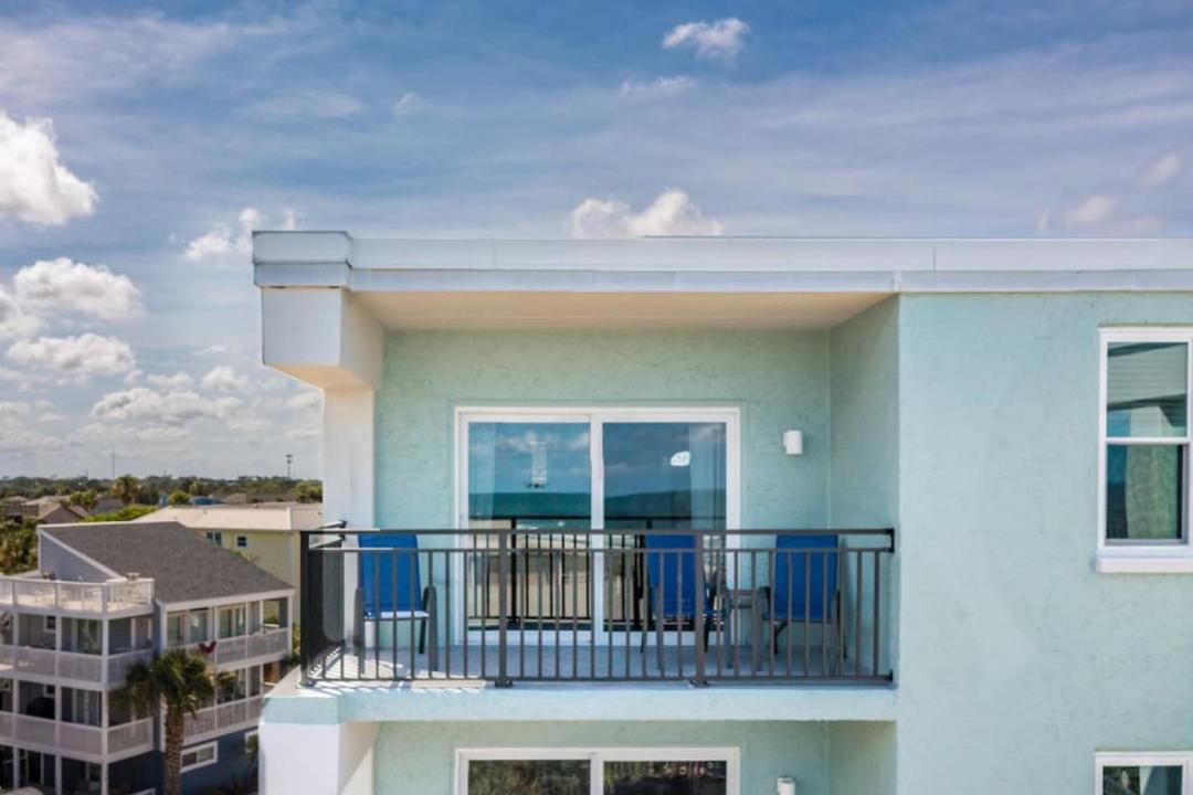 Photo of Buildings in Jacksonville Beach