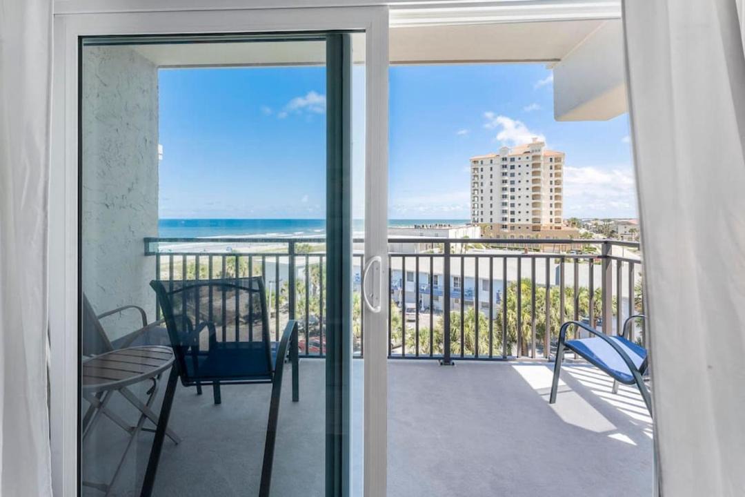 Photo of Patio Balcony in Jacksonville Beach