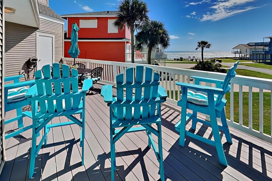 Photo of Patio Balcony in Pirates Beach