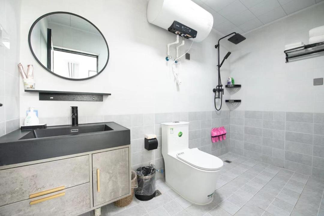 Photo of Bathroom in Huairou