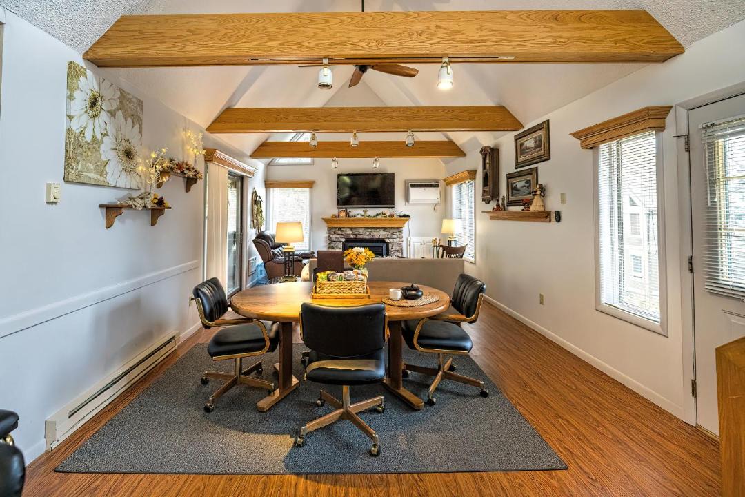 Photo of Livingroom in Clymer