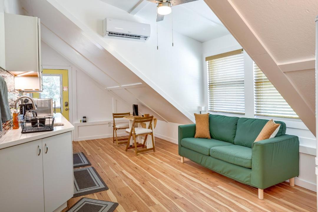 Photo of Livingroom in Winter Haven