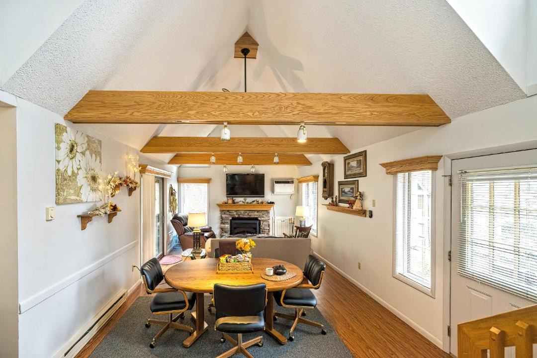 Photo of Livingroom in Clymer