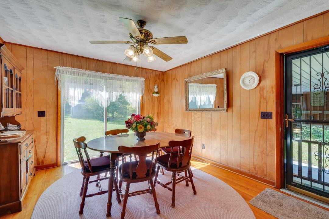 Photo of Livingroom in Haysi