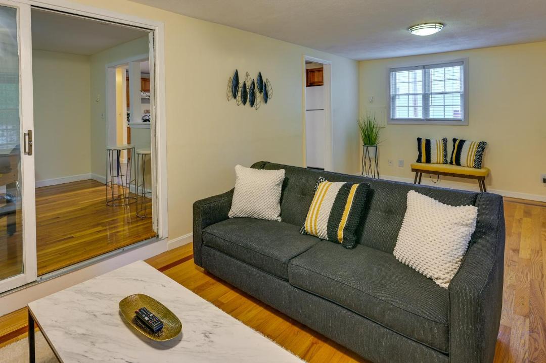 Photo of Livingroom in Fairmount Hill