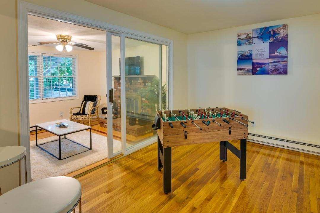 Photo of Livingroom in Fairmount Hill