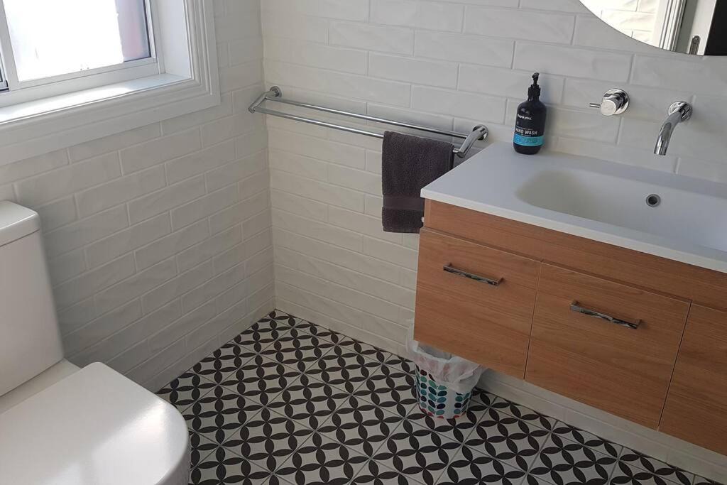 Photo of Bathroom in East Albury