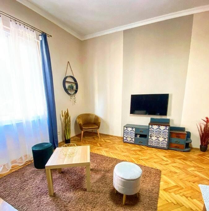 Photo of Livingroom in Orszagut