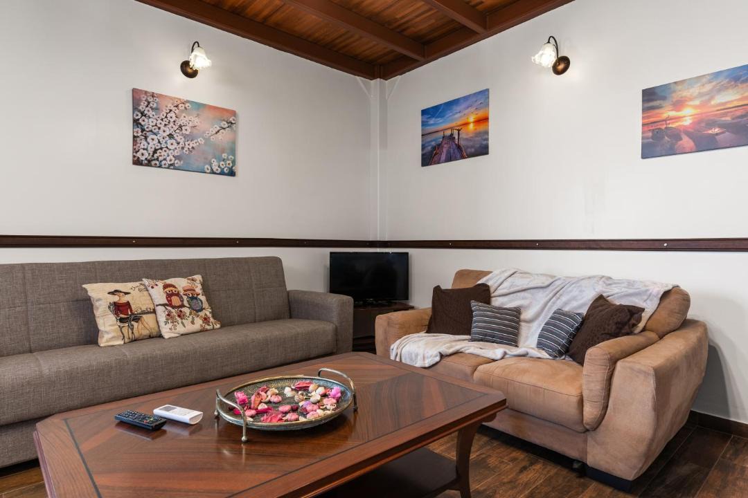 Photo of Livingroom in Aigaleo