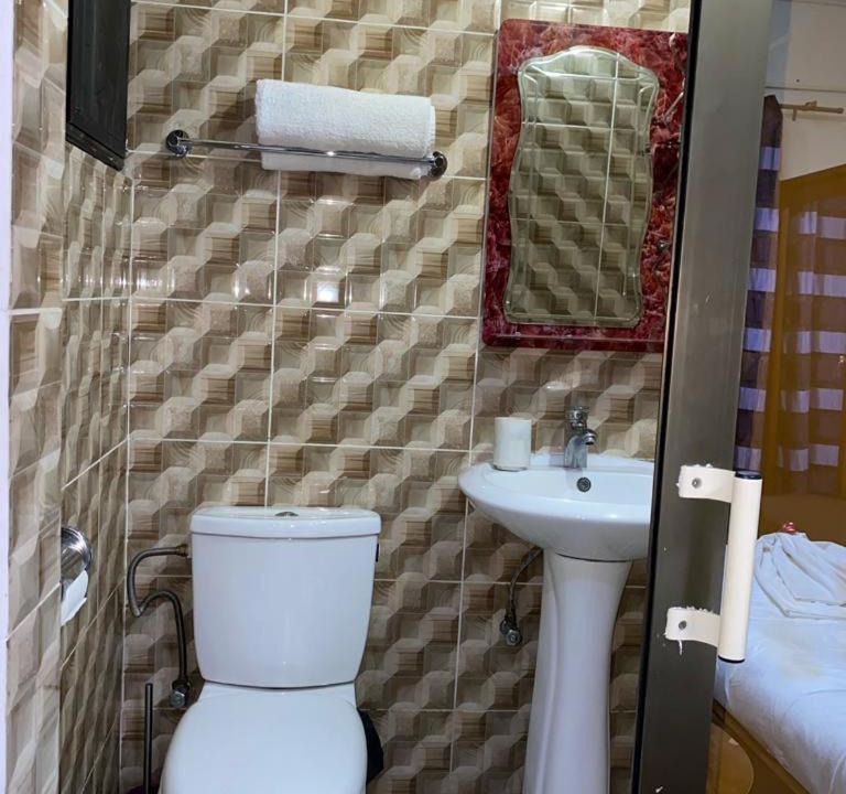Photo of Bathroom in Brazzaville