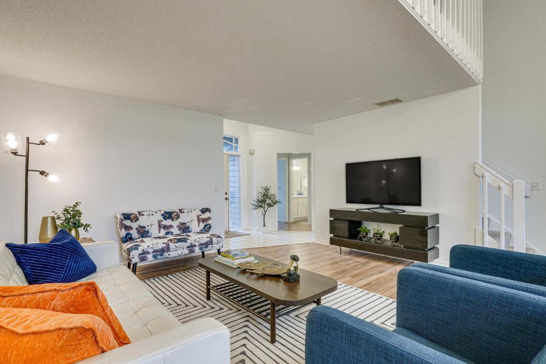 Photo of Livingroom in Saint Marys  Allen County