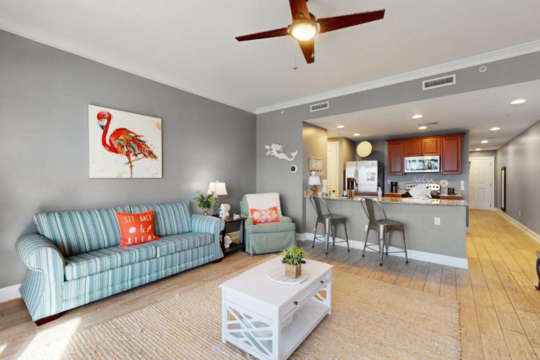 Photo of Livingroom in Upper Grand Lagoon