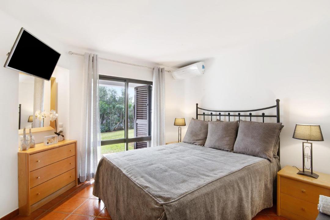 Photo of Bedroom in Alpouvar