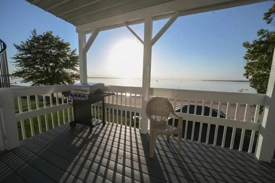 Photo of Patio Balcony in Sylvan Beach