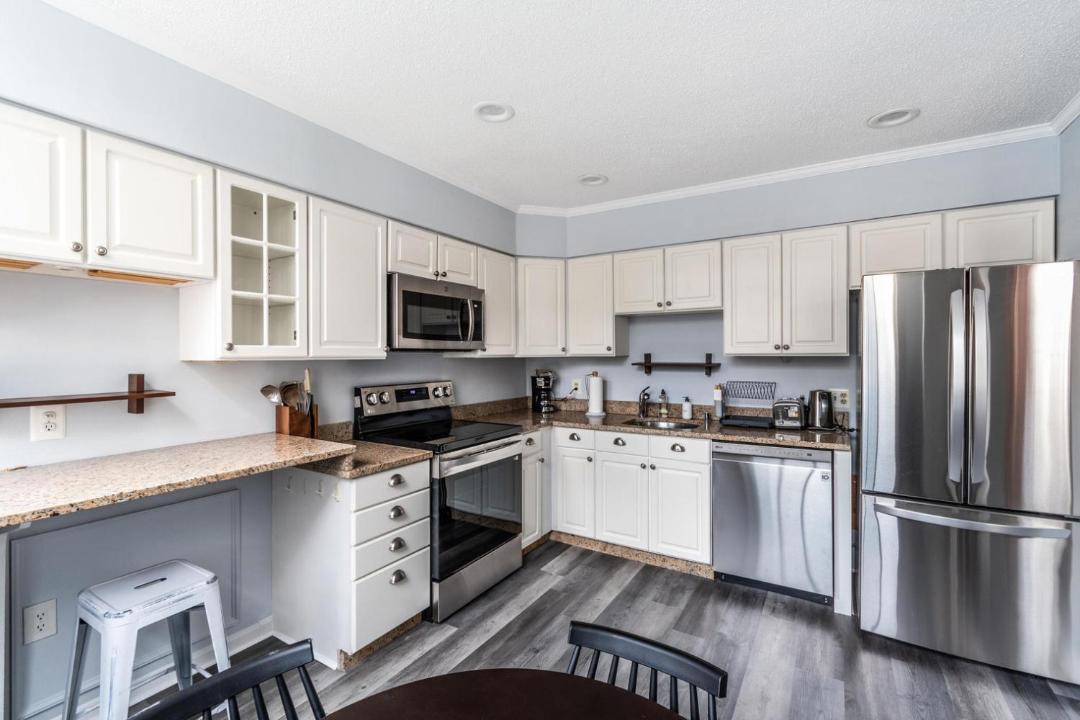 Photo of Kitchen in Thompson Square - Bunker Hill