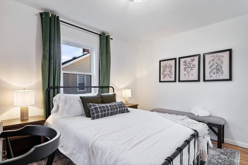 Photo of Bedroom in Evansville