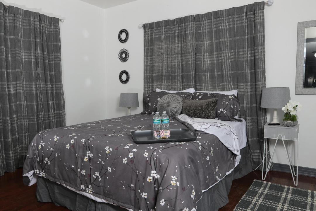 Photo of Bedroom in Tallahassee
