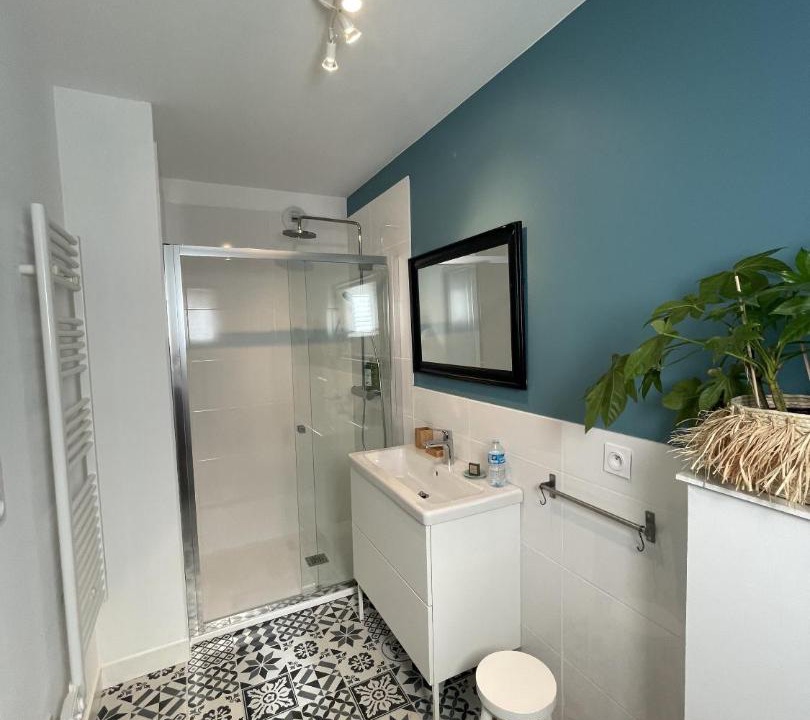 Photo of Bathroom in Entraigues-sur-la-Sorgue