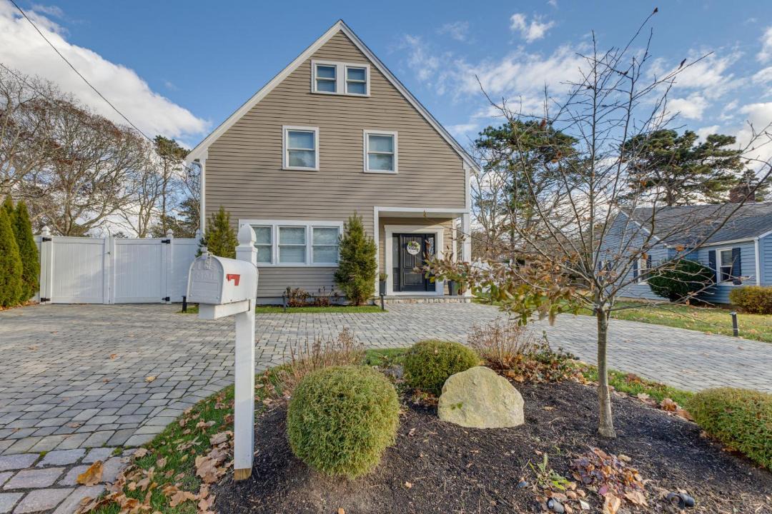 Photo of Buildings in Hyannis