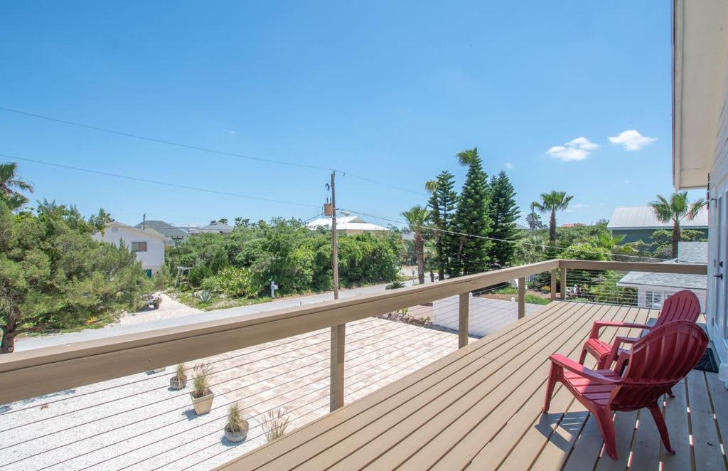 Photo of Patio Balcony in Butler Beach