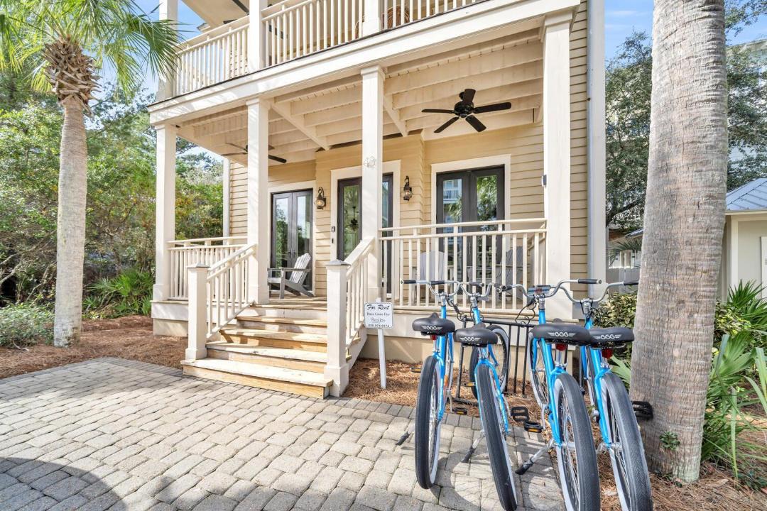Photo of Patio Balcony in Rosemary Beach