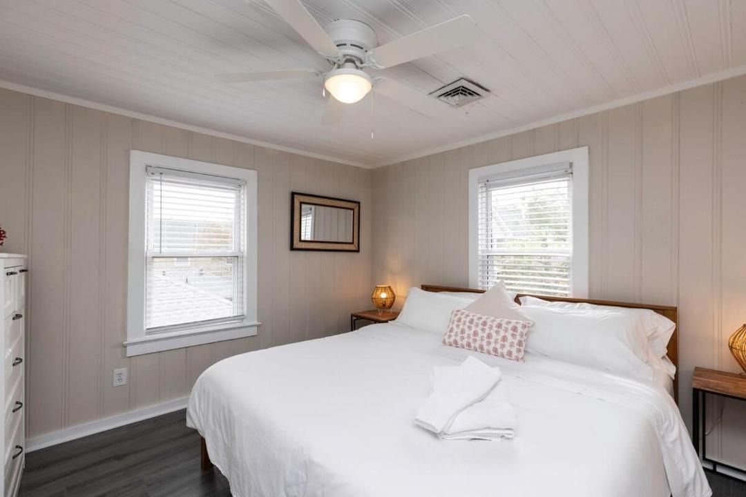 Photo of Bedroom in Northeast Virginia Beach