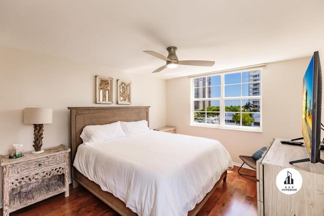 Photo of Bedroom in Aventura