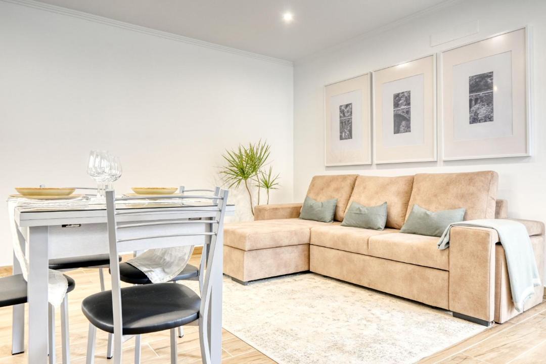 Photo of Livingroom in Faial