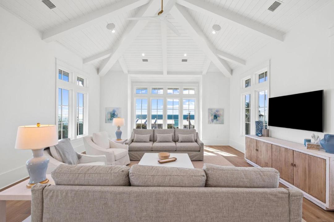 Photo of Livingroom in Seacrest
