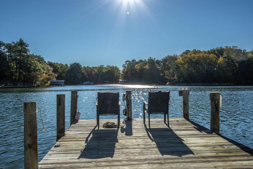 Photo of Others in Reedville