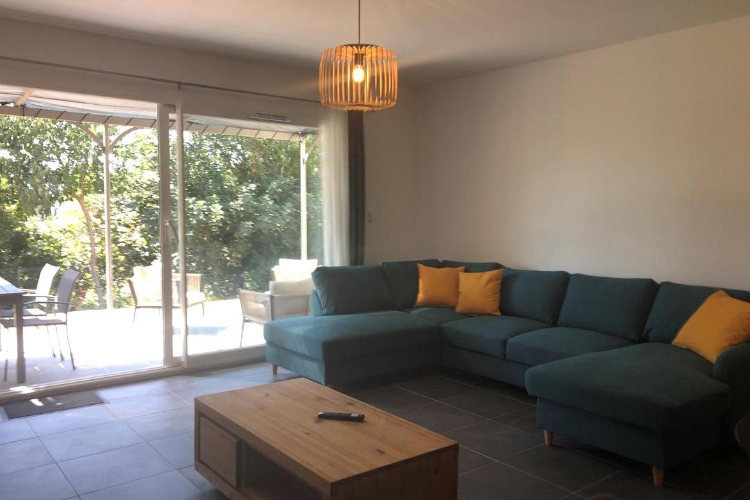 Photo of Livingroom in Saint-Laurent-de-Carnols