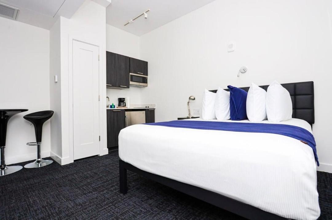 Photo of Bedroom in Fenway–Kenmore