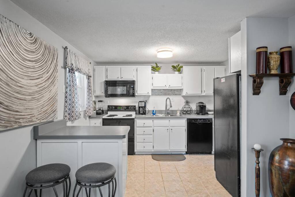 Photo of Kitchen in Mosby