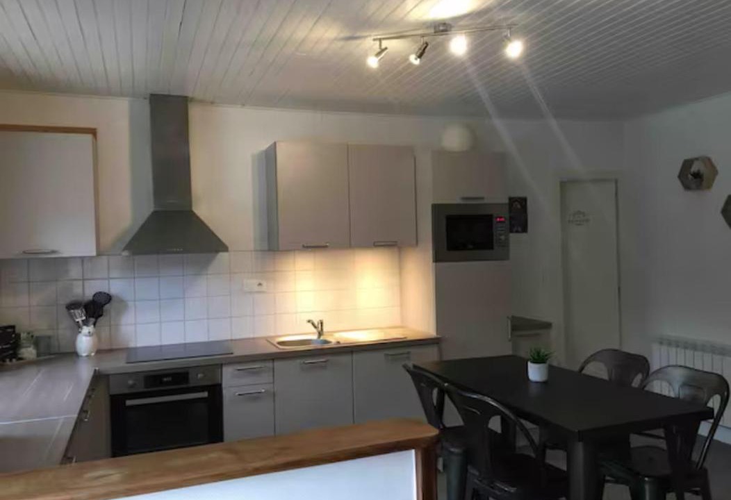 Photo of Kitchen in Tredrez-Locquemeau