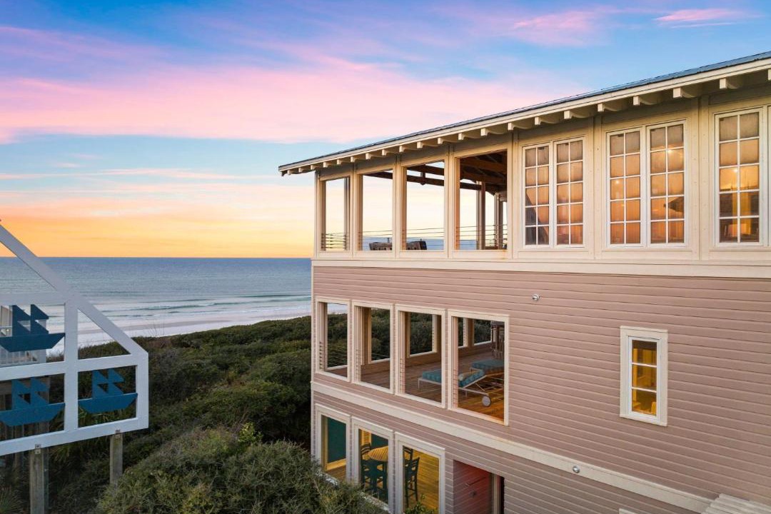 Photo of Buildings in Seaside