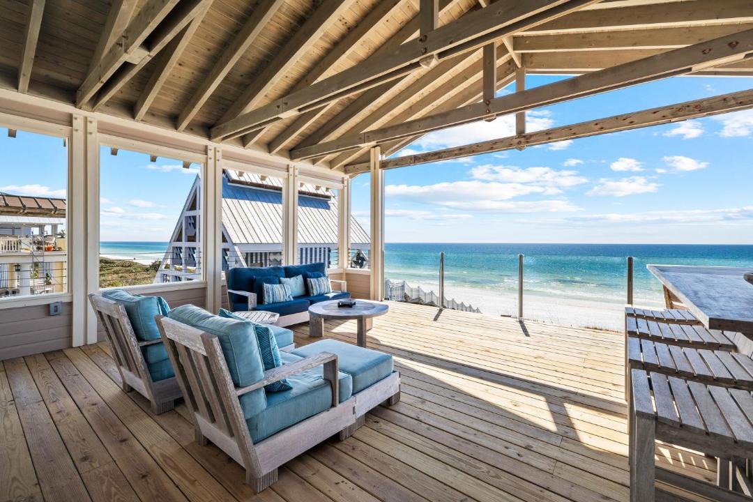 Photo of Patio Balcony in Seaside