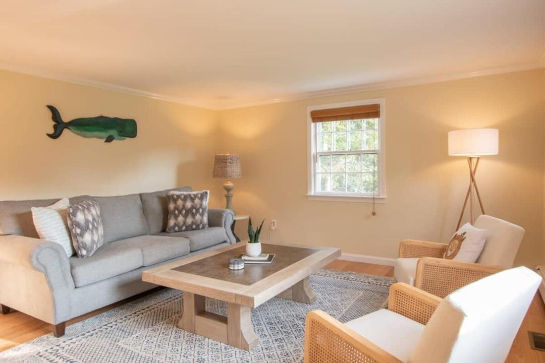 Photo of Livingroom in East Harwich
