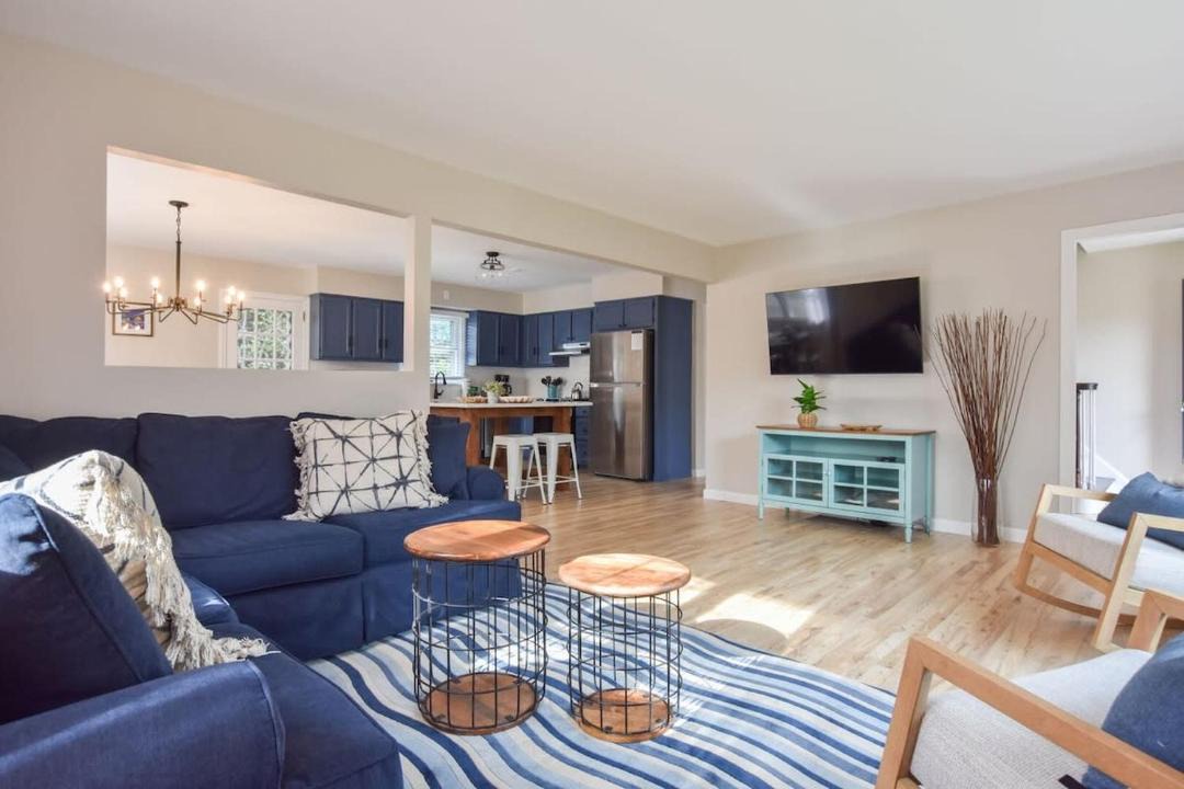 Photo of Livingroom in South Chatham