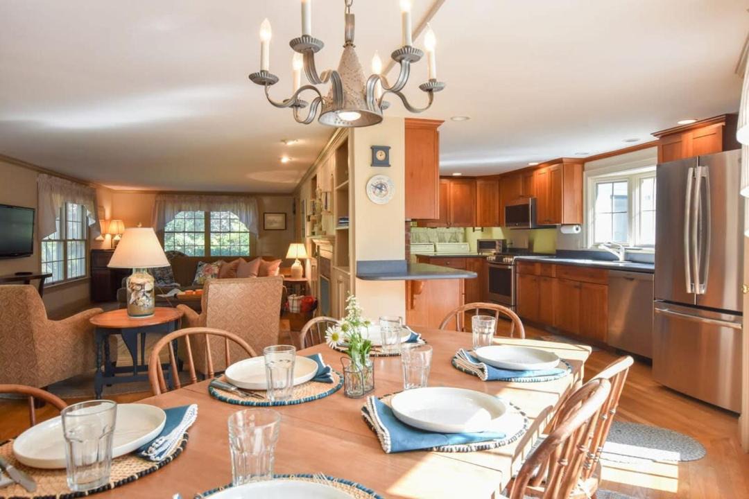 Photo of Livingroom in North Eastham