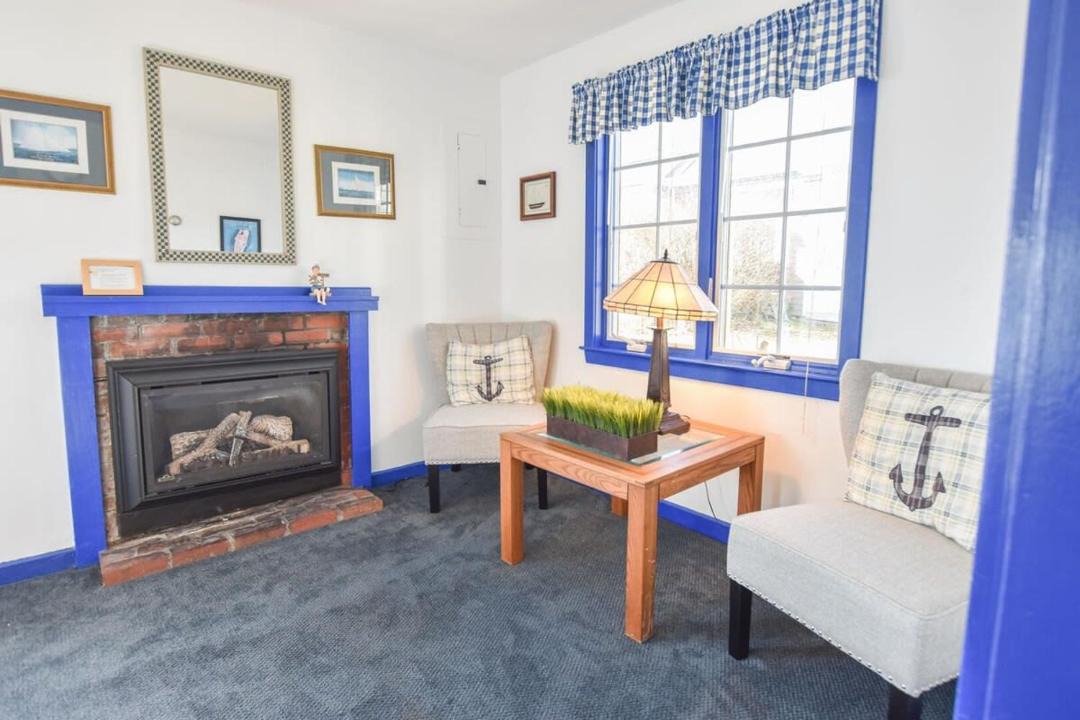 Photo of Livingroom in Eastham