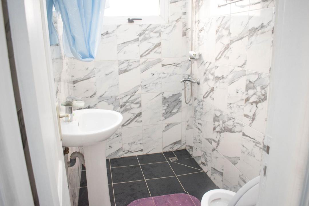 Photo of Bathroom in Pointe-Noire