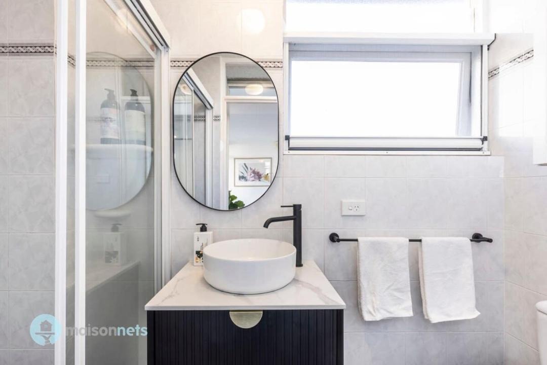 Photo of Bathroom in Elizabeth Bay