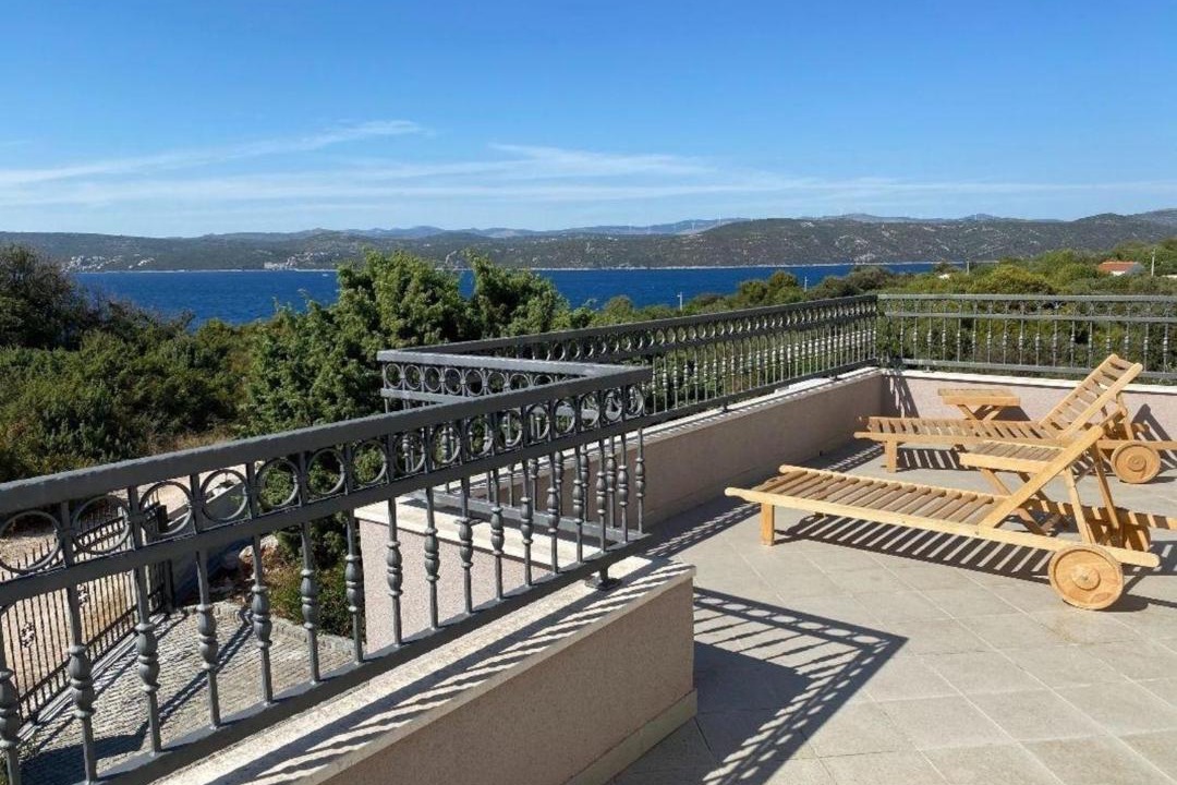 Photo of Patio Balcony in Drvenik Mali