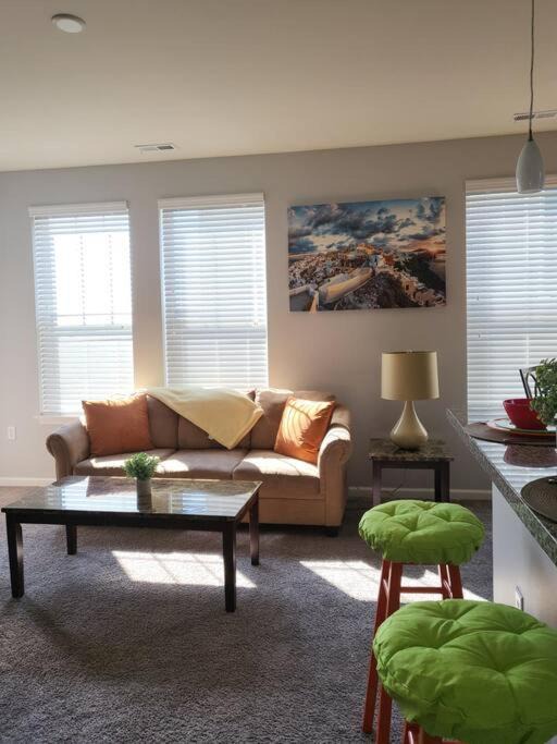 Photo of Livingroom in Saint Marys  Allen County