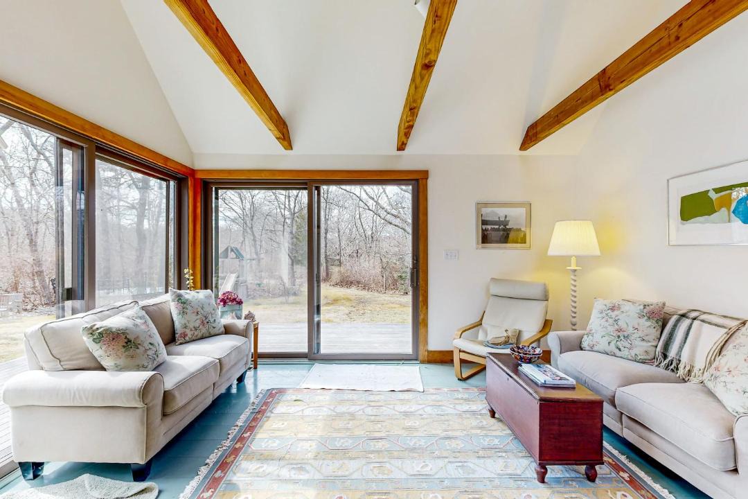 Photo of Livingroom in Chilmark
